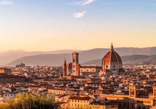 El sector de bienes raíces en Italia en 2026: aumento de las operaciones, los costos y las inversiones.