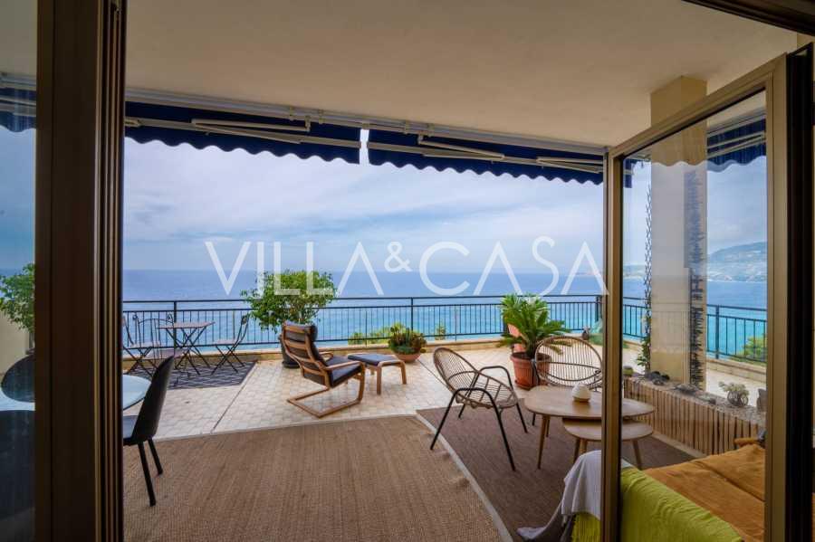 Apartamento con vistas al mar en Ospedaletti.