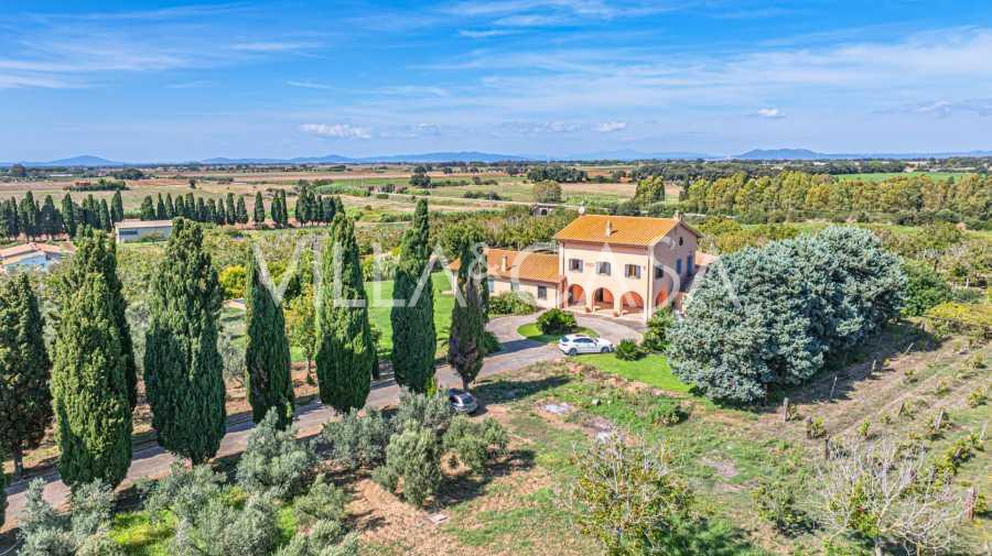 Casa de campo en venta en Tarquinia.