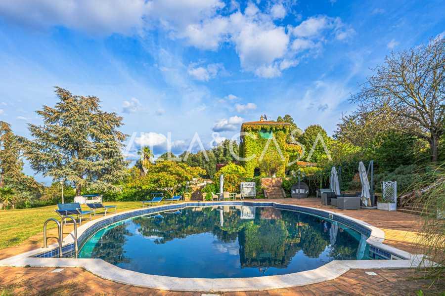 Se vende villa cerca de Roma.