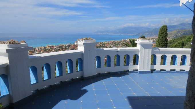 Villa de lujo frente al mar en Bordighera.