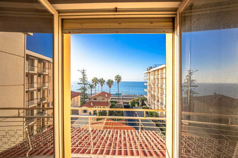 Apartamentos junto al mar en Bordighera.