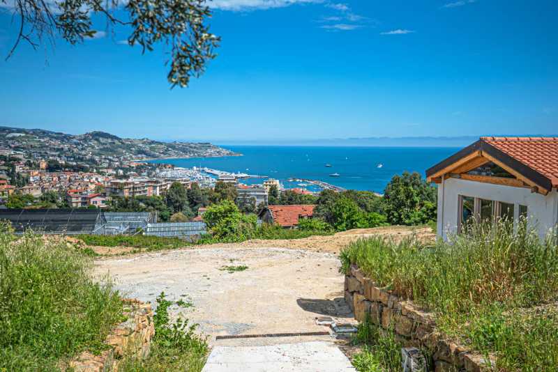 La casa en San Remo está en construcción.