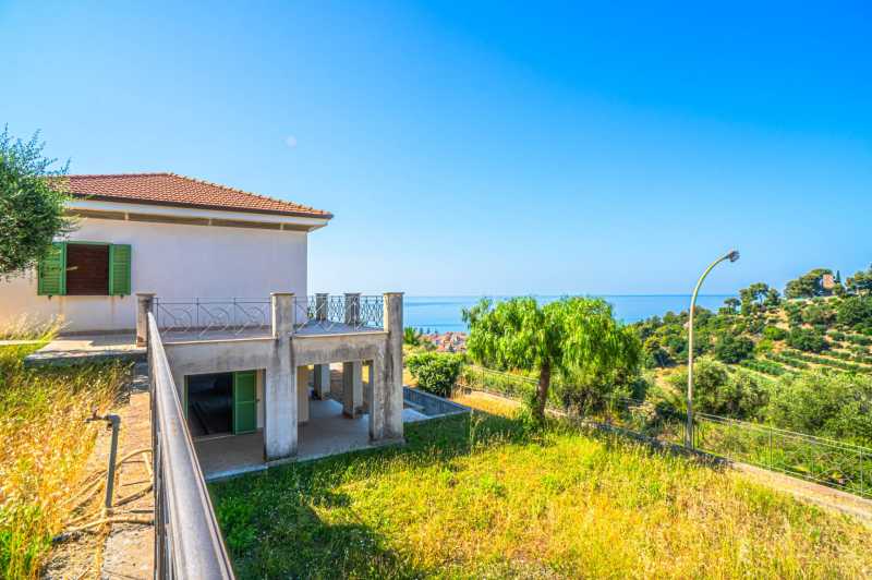 Villa moderna en Bordighera