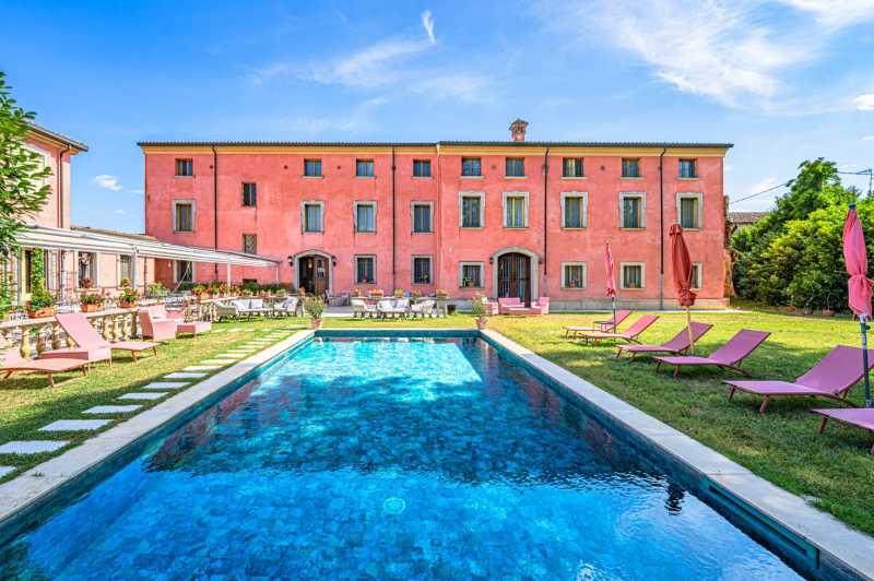 Hotel de lujo en Reggio Emilia.