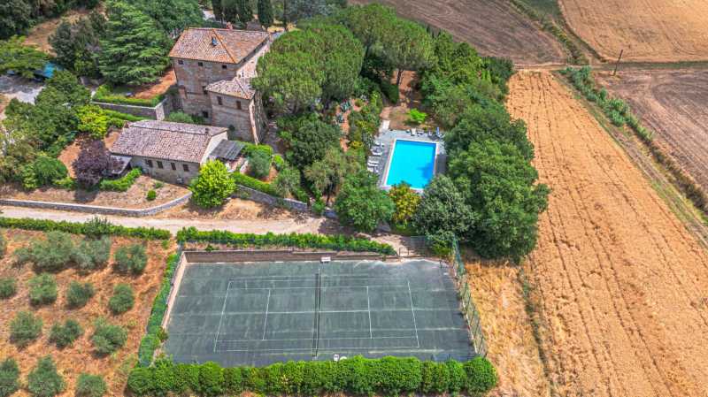 Exquisito agroturismo en venta en Perugia.
