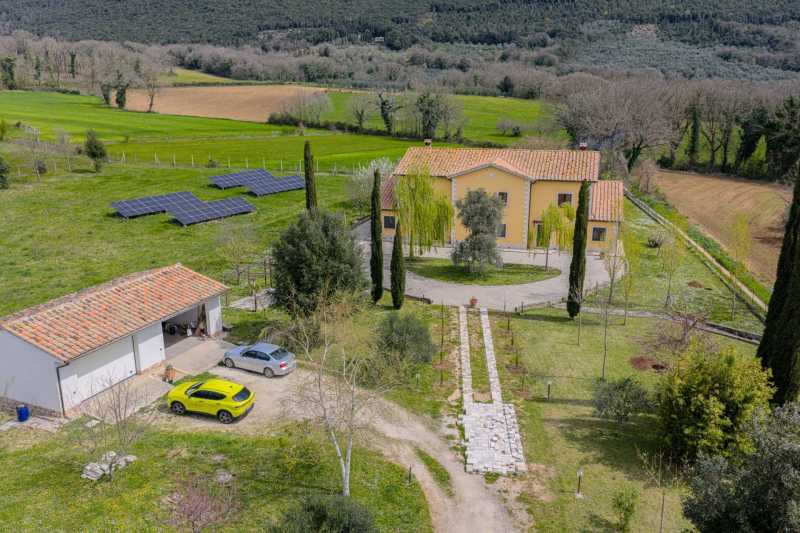 Finca estética en el centro de Umbría