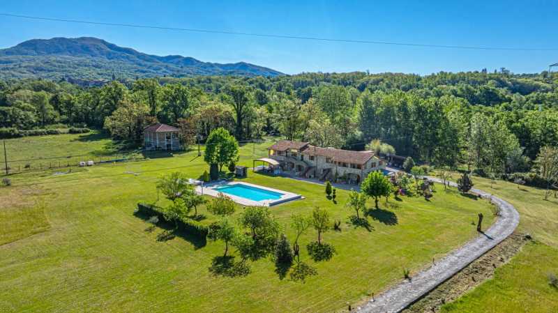Finca en venta en Villafranca in Lunigiana
