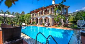 Villa en San Remo en venta