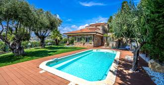 Villa en Bordighera en venta