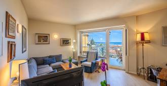 Apartamento en el mar en San Remo - en venta