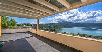 Ático de lujo en Castel Gandolfo