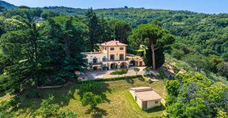 Frascati, villa de lujo cerca de Roma