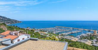 Villa moderna en Santo Stefano al Mare.