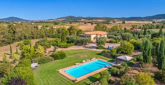 Lujosa villa en venta en Montalto di Castro.