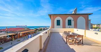 Villa histórica en primera línea de mar en Marina di Pisa
