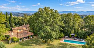 Villa con piscina y vista panorámica en Roma en venta