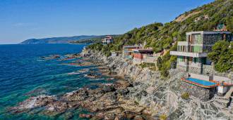 Villa de prestigio con piscina en la costa de Castiglioncello en venta
