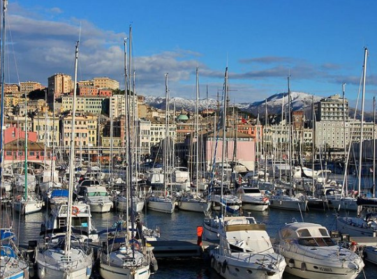 Puertos de Italia para paseos y recreación