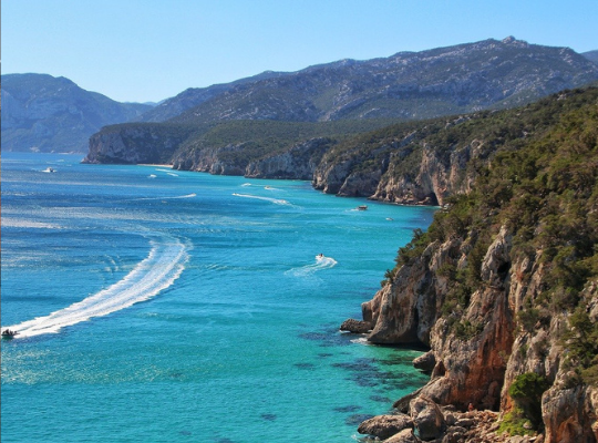 Isla de Cerdeña tierra fabulosa de Italia